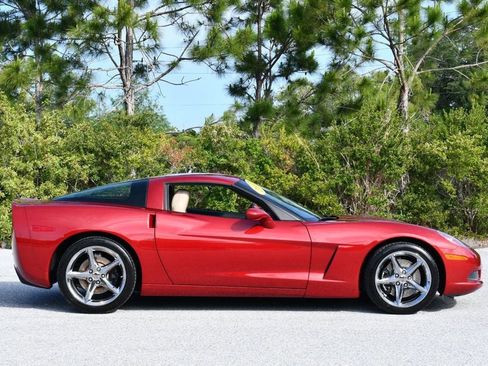 Used 2012 Chevrolet Corvette Coupe w/ 3LT Preferred Equipment Group RWD image 30