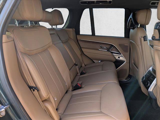 Certified 2025 Land Rover Range Rover SE AWD/4WD image 21