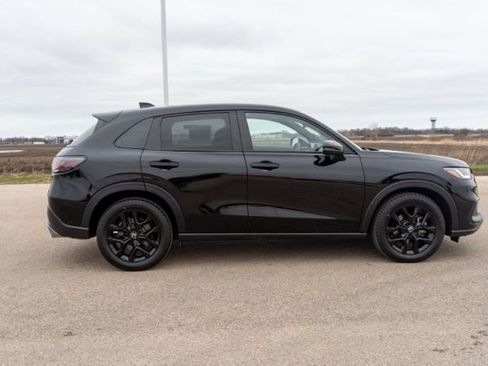 Used 2025 Honda HR-V Sport image 7