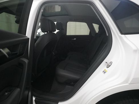 Used 2019 Audi Q5 Prestige AWD/4WD image 16