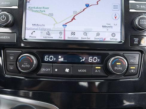 Used 2020 Nissan Maxima 3.5 SV w/ Floor Mat Group FWD image 33