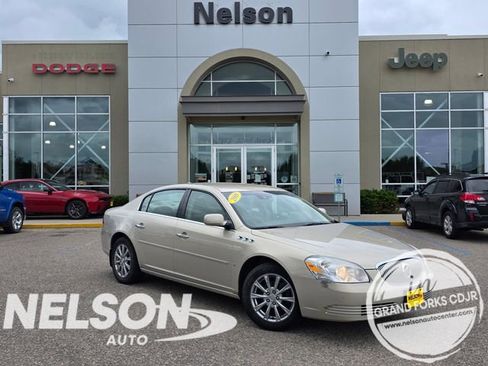 Used 2009 Buick Lucerne CXL FWD image 1
