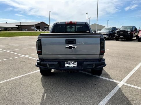 Used 2018 Chevrolet Colorado ZR2 AWD/4WD image 6