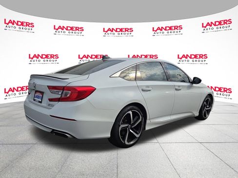 Used 2022 Honda Accord Sport Special Edition image 3
