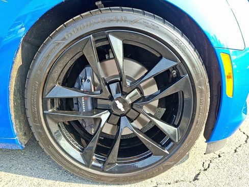 Used 2024 Chevrolet Camaro SS RWD image 8