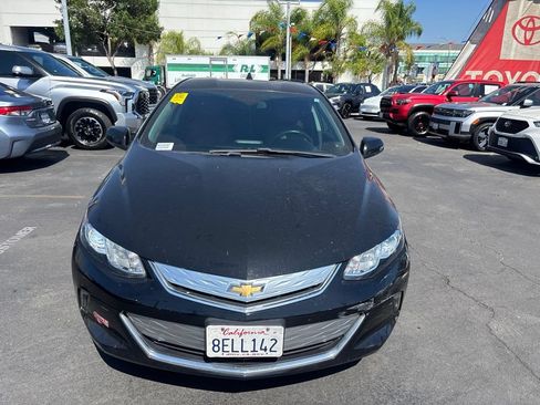 Used 2017 Chevrolet Volt LT FWD image 9