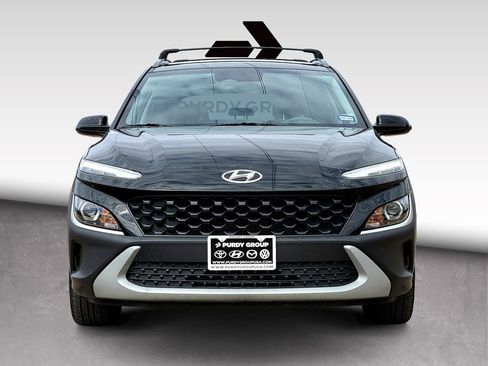 Used 2022 Hyundai Kona SEL w/ Cargo Package image 3