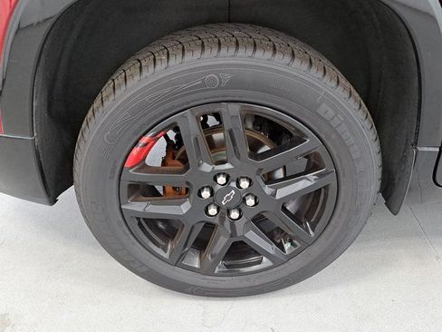 Used 2022 Chevrolet Traverse Premier w/ Redline Edition AWD/4WD image 36