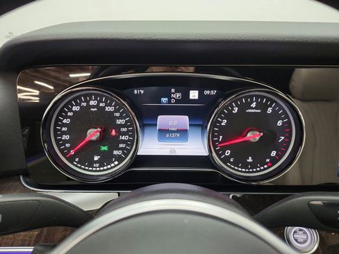 Used 2019 Mercedes-Benz E 300 image 18