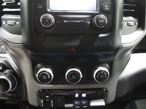 Used 2022 RAM 2500 Tradesman image 21