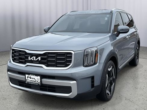 Used 2024 Kia Telluride S w/ S Sunroof Package image 1