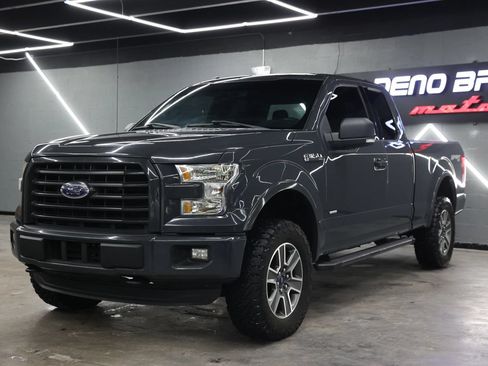 Used 2016 Ford F150 XLT w/ Equipment Group 302A Luxury AWD/4WD image 9