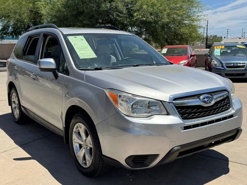 Used 2014 Subaru Forester 2.5i Premium w/ Popular Package #2 AWD/4WD image 4