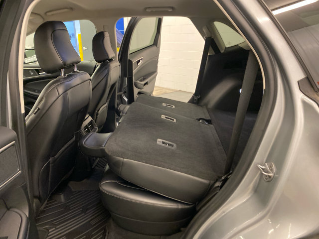 Used 2024 Ford Edge SEL AWD/4WD image 40