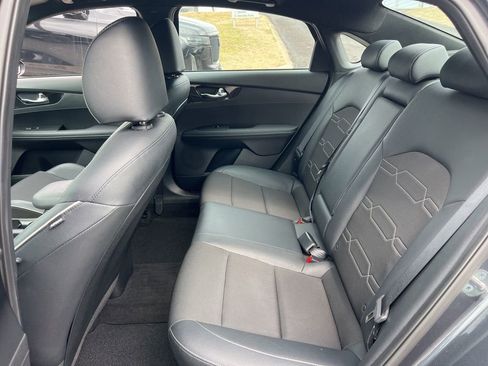 Used 2023 Kia Forte GT-Line w/ GT-Line Premium Package image 25