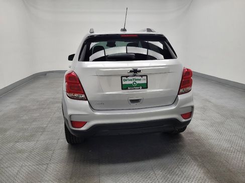 Used 2021 Chevrolet Trax LT w/ Sport Edition FWD image 6