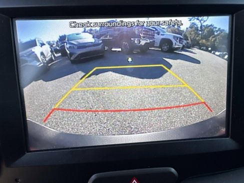 Used 2021 Kia Soul LX image 28