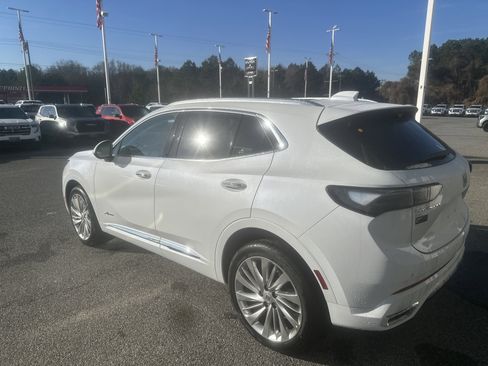 New 2026 Buick Envision Avenir image 3