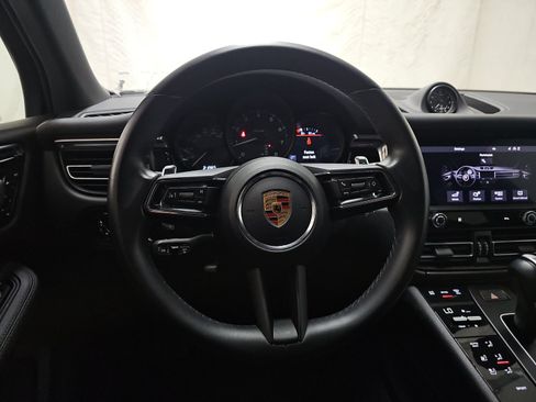 Used 2023 Porsche Macan w/ Premium Package Plus AWD/4WD image 11