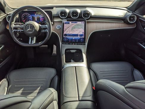 Used 2022 Mercedes-Benz C 300 Sedan image 11