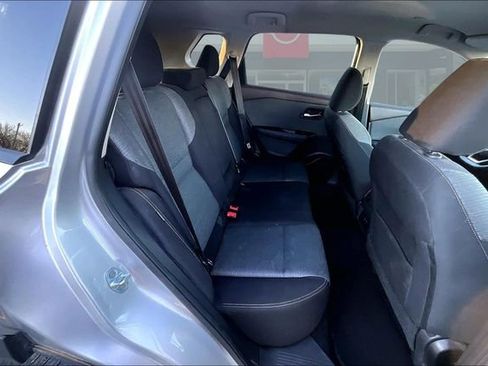 Used 2022 Nissan Rogue SV image 22