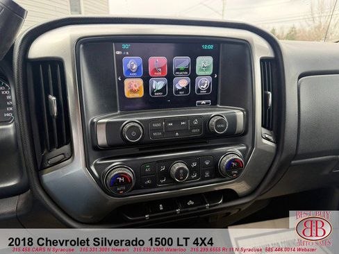 Used 2018 Chevrolet Silverado 1500 LT w/ LT Eassist Package AWD/4WD image 31