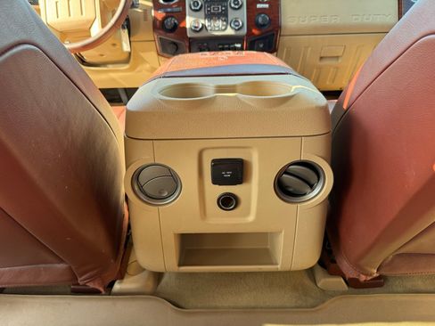 Used 2013 Ford F250 King Ranch w/ King Ranch w/Chrome Pkg AWD/4WD image 20
