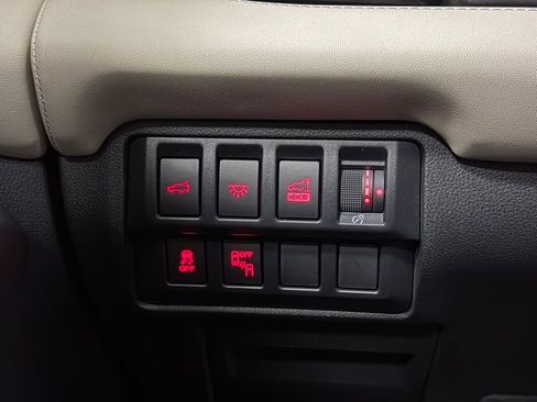 Used 2021 Subaru Ascent Touring w/ Popular Package #2A image 14