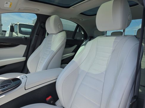 Used 2023 Mercedes-Benz E 450 4MATIC Sedan image 26