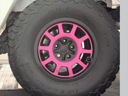 Used 2016 Jeep Wrangler Unlimited Rubicon AWD/4WD image 19
