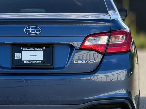 Used 2019 Subaru Legacy 2.5i Limited AWD/4WD image 14