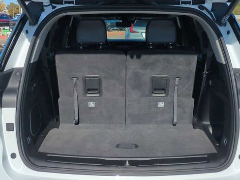 Used 2023 Jeep Grand Cherokee L Limited w/ Luxury Tech Group II image 27