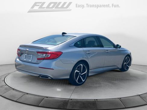 Used 2021 Honda Accord Sport image 9