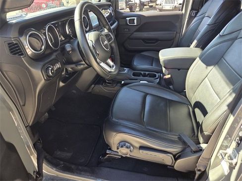 Certified 2022 Jeep Wrangler Unlimited Sahara image 10