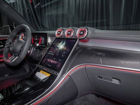 New 2026 Mercedes-Benz GLC 43 AMG 4MATIC Coupe image 15