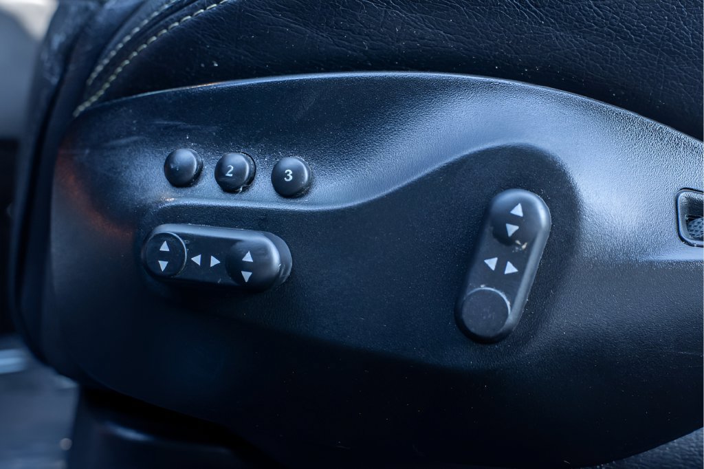 Used 2013 Maserati GranTurismo MC RWD image 20