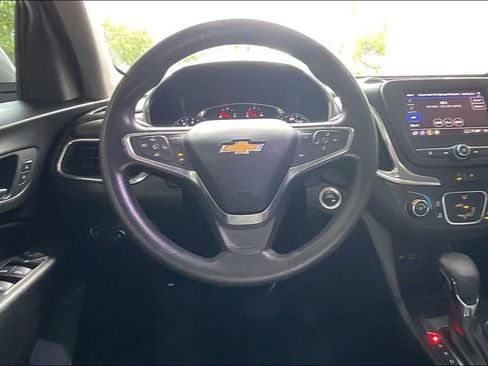 Used 2022 Chevrolet Equinox LT FWD image 5