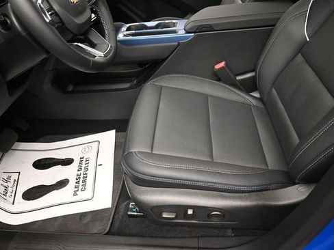 Used 2025 Chevrolet Equinox EV LT w/ Active Safety Package 3 FWD image 15