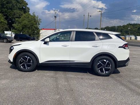 Used 2023 Kia Sportage LX FWD image 6