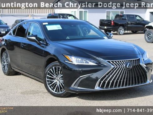 Used 2023 Lexus ES 350 w/ Premium Package image 1