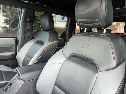 Used 2023 Ford Bronco Black Diamond AWD/4WD image 16