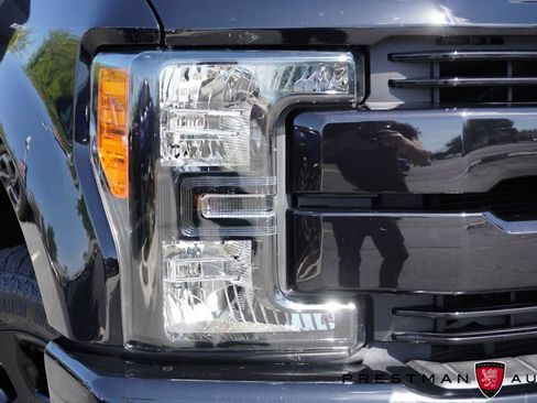 Used 2019 Ford F250 Lariat w/ Lariat Ultimate Package AWD/4WD image 14