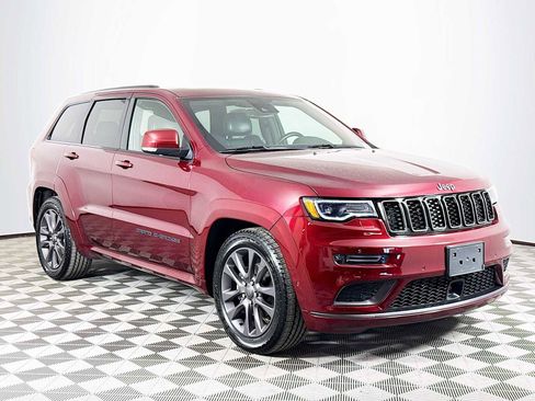 Used 2018 Jeep Grand Cherokee High Altitude image 3