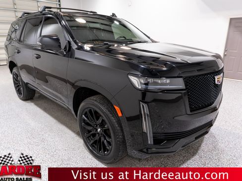 Used 2021 Cadillac Escalade Sport Platinum AWD/4WD image 6