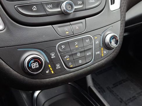 Used 2023 Chevrolet Malibu LT image 15