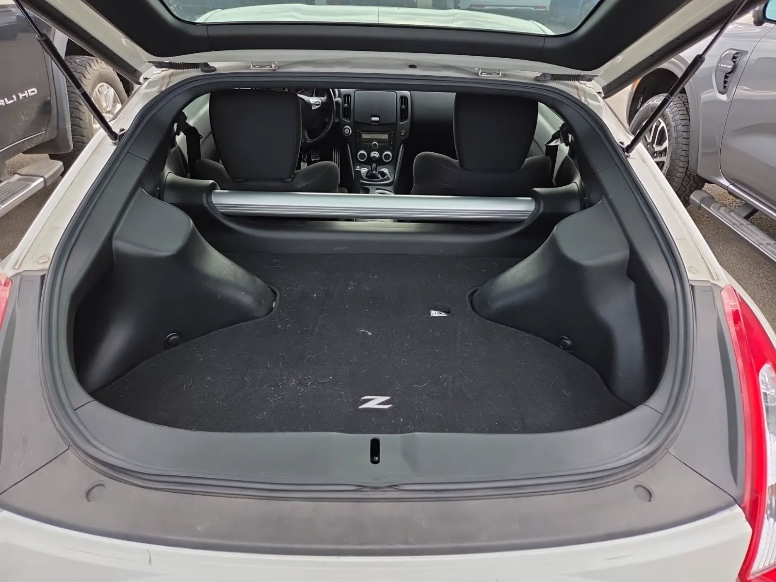 Used 2013 Nissan 370Z NISMO w/ Bose Pkg RWD image 11