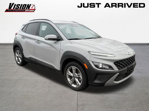 Used 2023 Hyundai Kona SEL w/ Cargo Package image 3