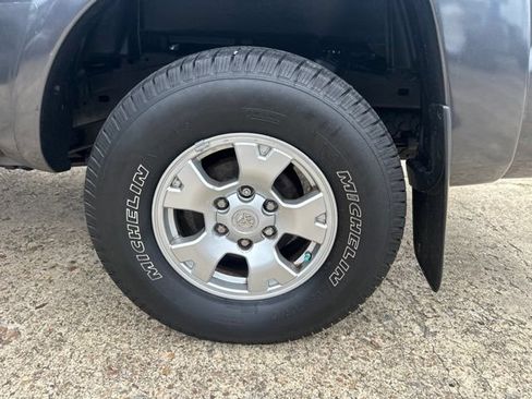 Used 2013 Toyota Tacoma 4x4 Double Cab w/ TRD Off-Road Pkg image 22