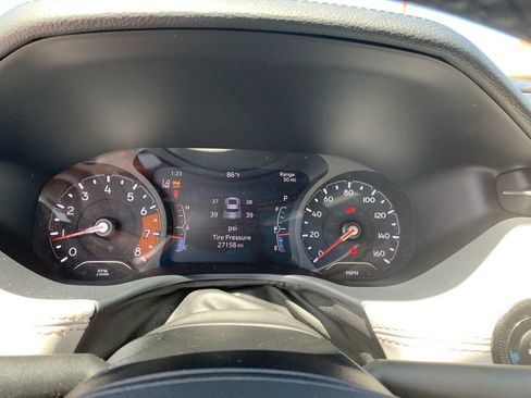 Used 2025 Jeep Compass Limited AWD/4WD image 14