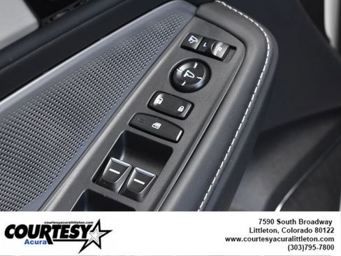 Certified 2025 Acura MDX SH-AWD w/ Technology Package image 8